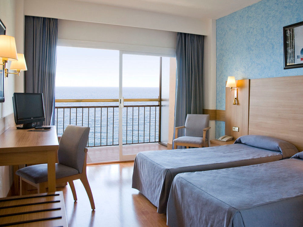Отель Globales Cala Vinas Adults Only 16+ Экстерьер фото